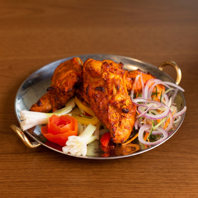 Murg Tikka (Grilled Chicken).